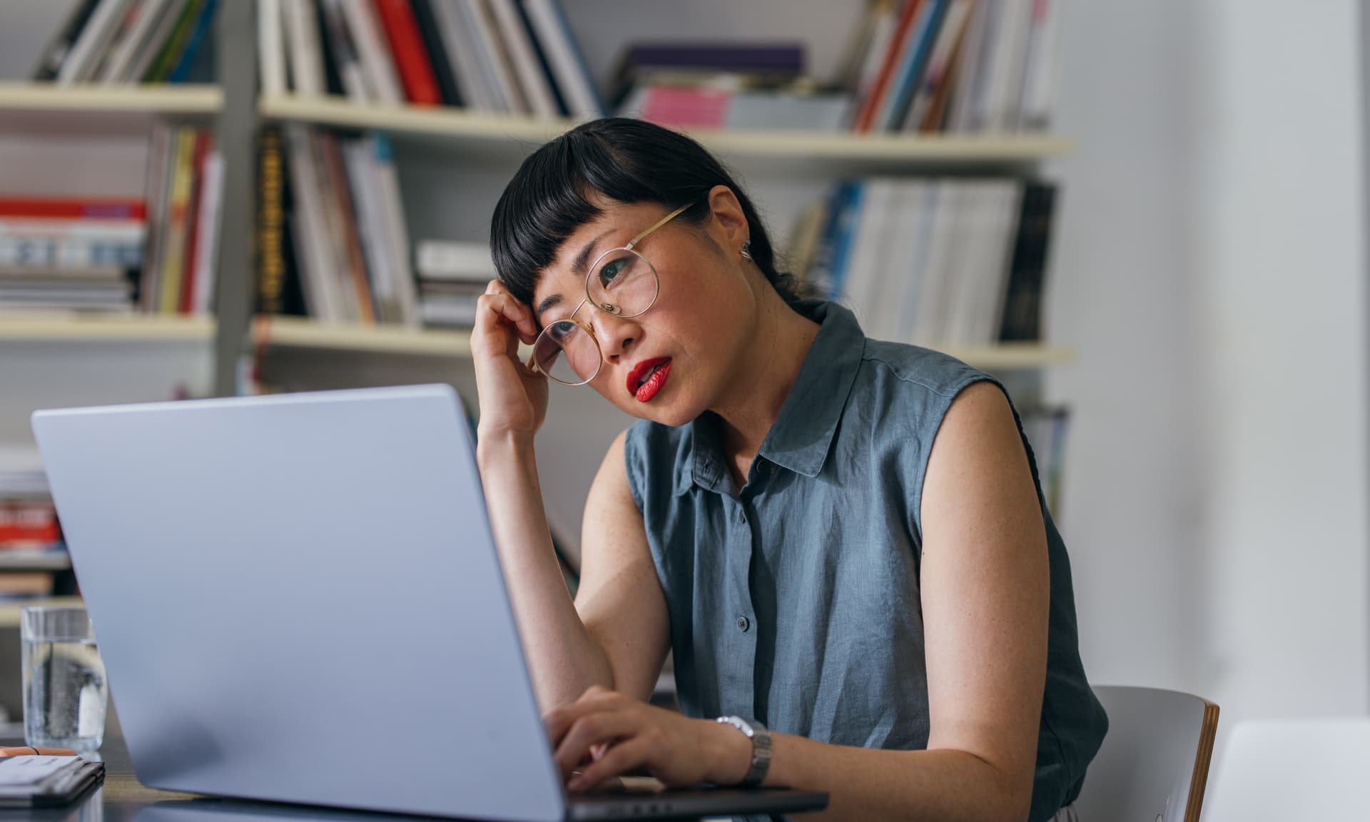 woman stressed out at computer
